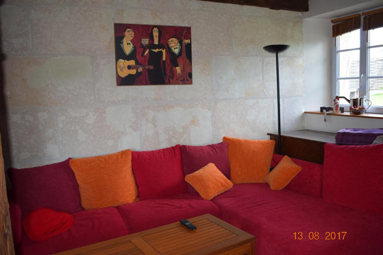 Bed and Breakfast Au Calme Houssay  Екстер'єр фото